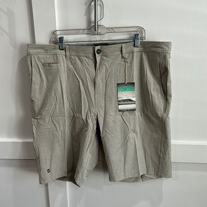 LINKSOUL - BRAND NEW - KHAKI SHORTS SIZE W42